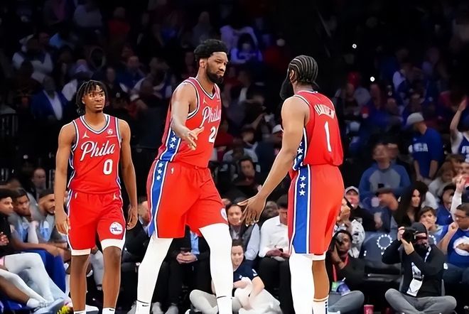 天津队完胜猛龙,恩比德带队取胜 天津队完胜猛龙,恩比德带队取胜