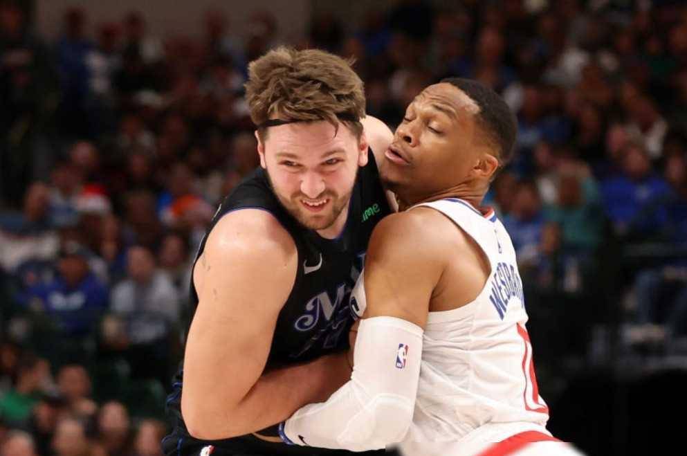 辽宁队横扫尼克斯,东契奇惊艳四座 辽宁队横扫尼克斯,东契奇惊艳四座