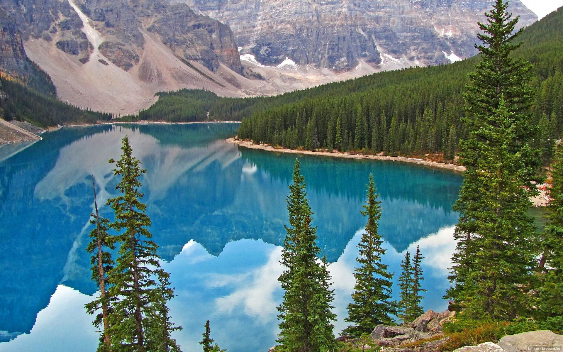 团队险胜与个人绽放，当迪马利亚点燃赛场之夜