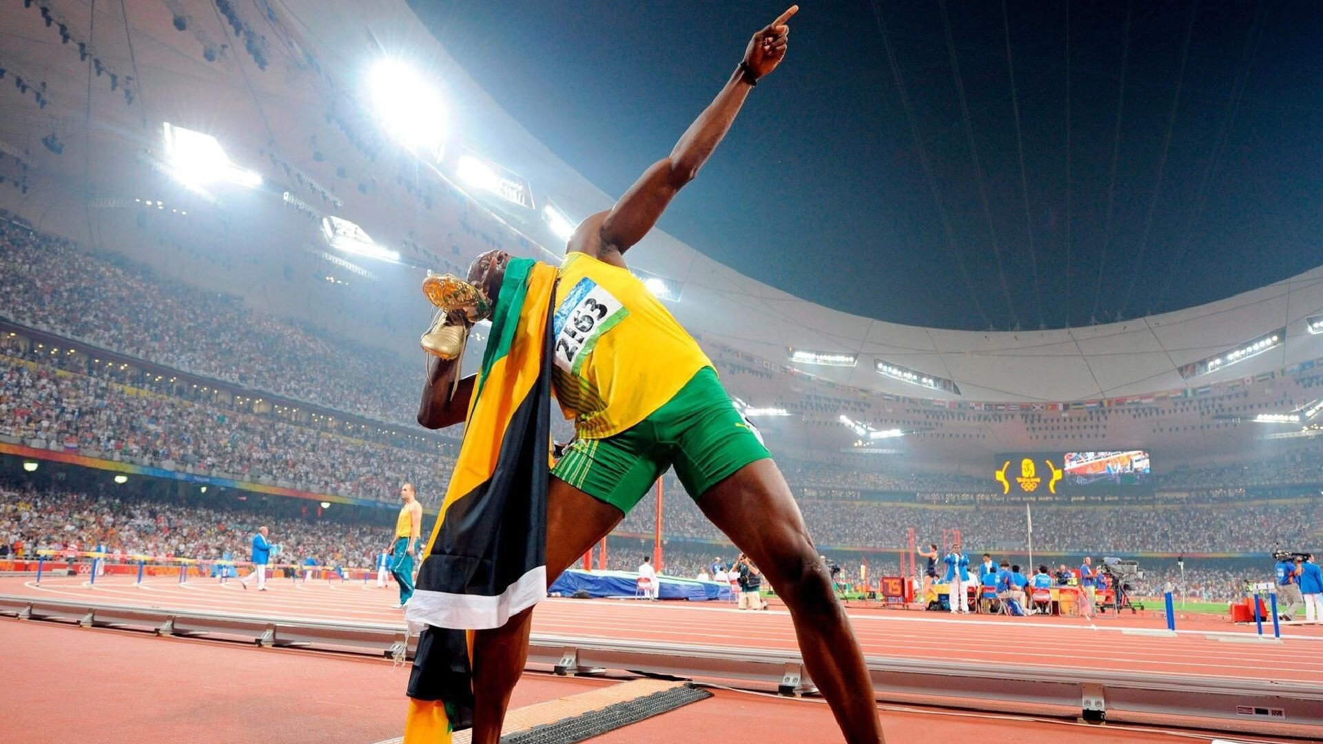 当东方红山遇见汽车城，小贾伦时空交错中的唯一助攻